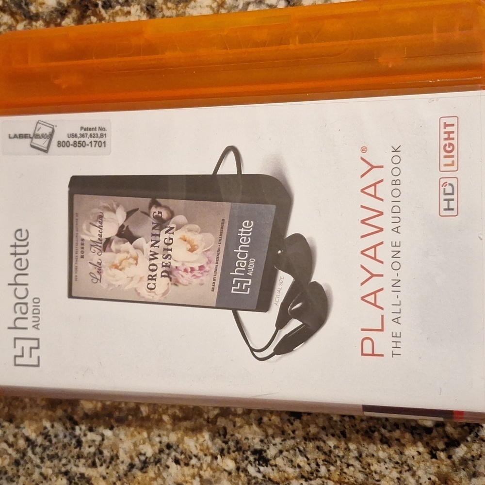 CROWNING DESIGN PLAYAWAY AUDIO BOOK DEVICE